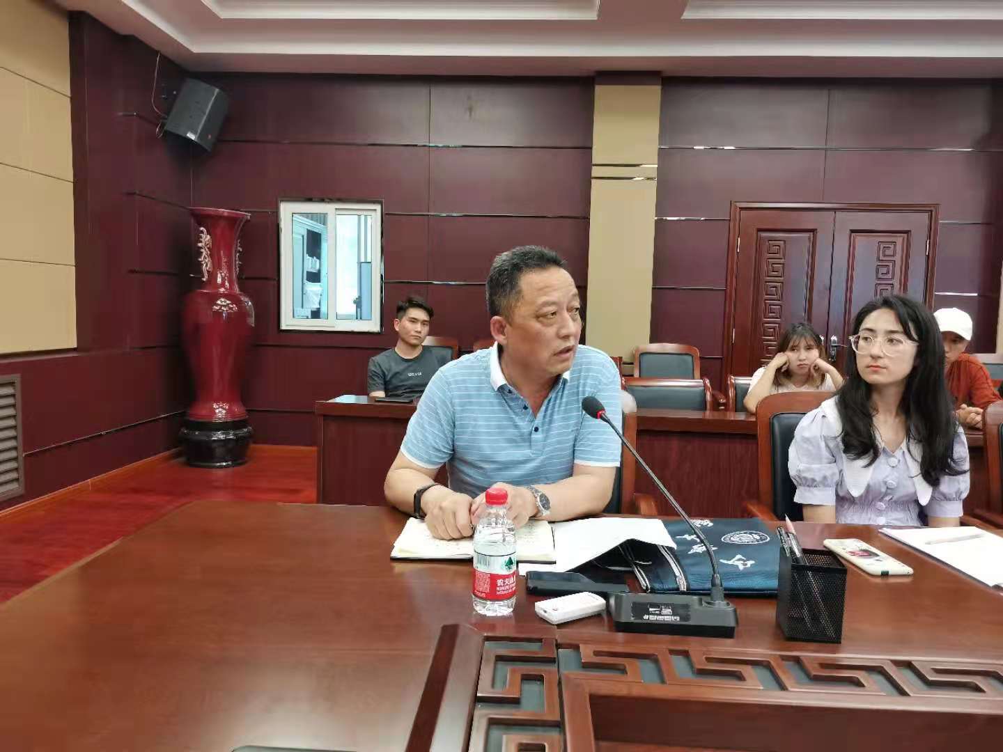 皇冠体育官方网站